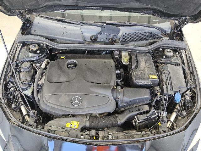 2015 MERCEDES-BENZ CLA 250 WDDSJ4EB0FN220134