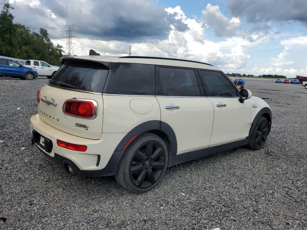 MINI COOPER S CLUBMAN