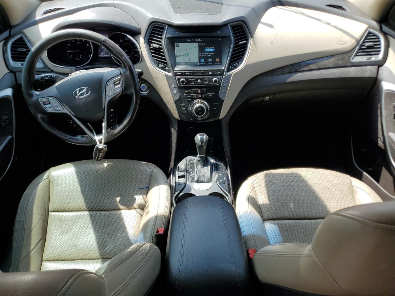 HYUNDAI SANTA FE SPORT