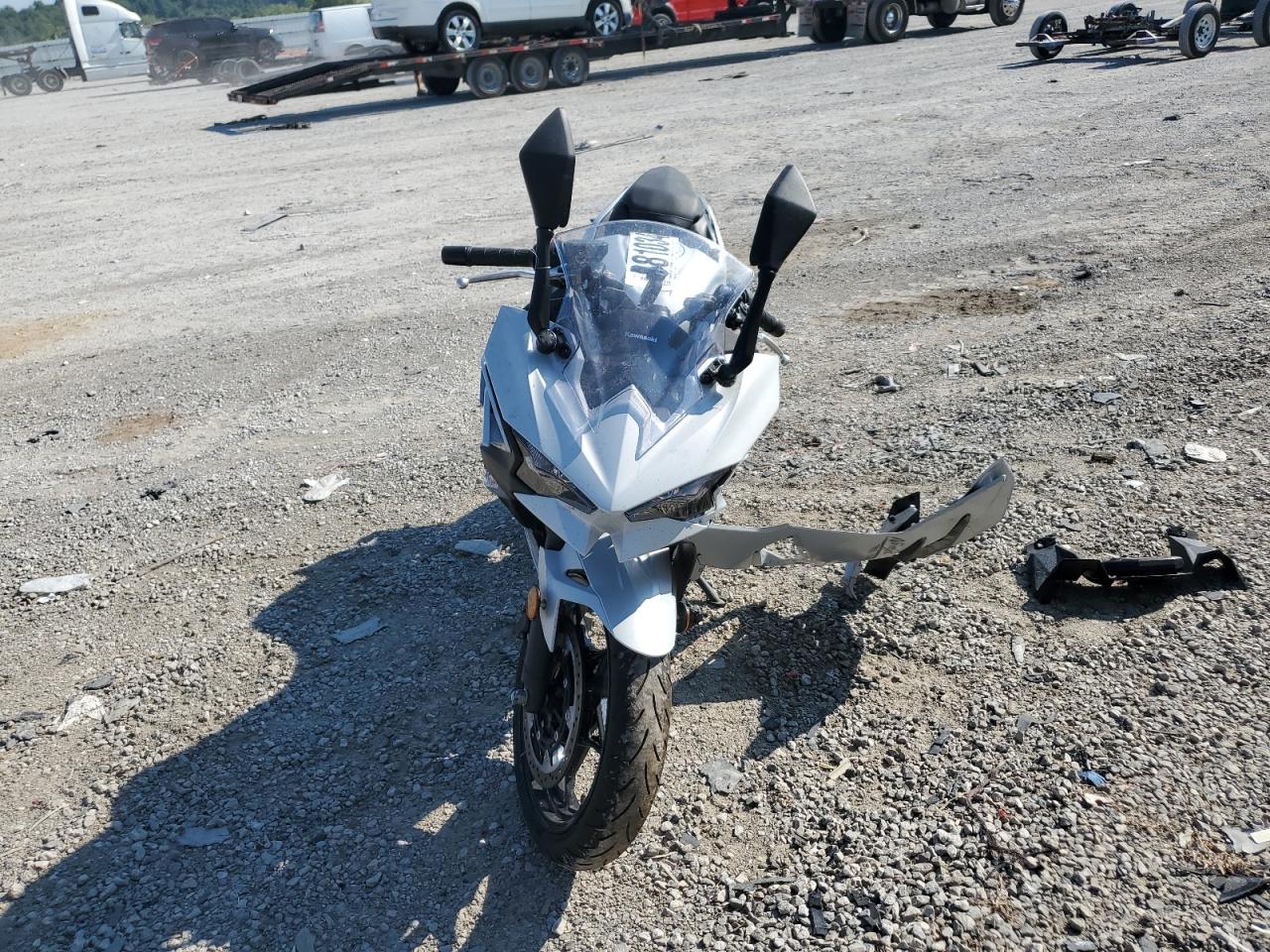 Lot #3257378201 2025 KAWASAKI EX500 H