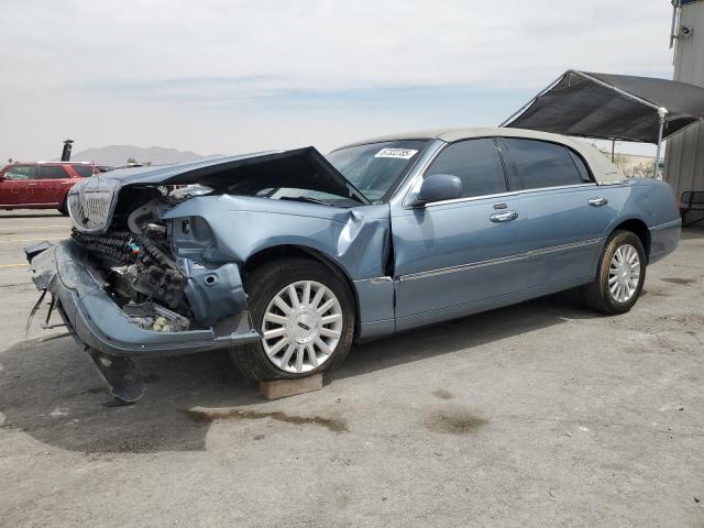 Global Auto Auctions: 2004 LINCOLN TOWN CAR U