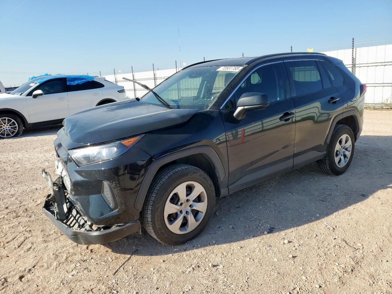 TOYOTA RAV4 LE