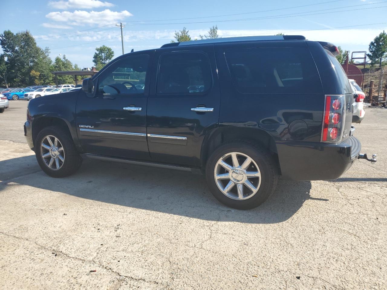 GMC YUKON DENALI