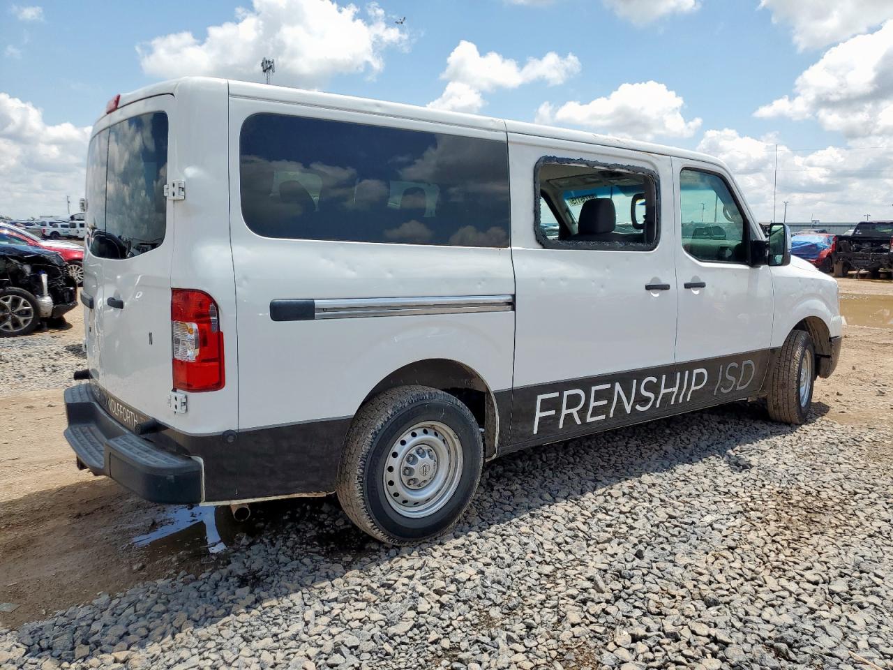 NISSAN NV3500 3500 S