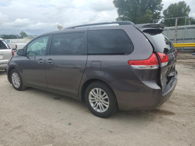 2013 TOYOTA SIENNA XLE - 5TDYK3DC2DS370341