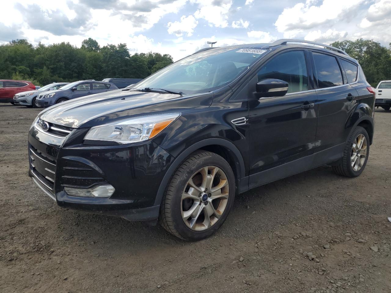 FORD ESCAPE TITANIUM