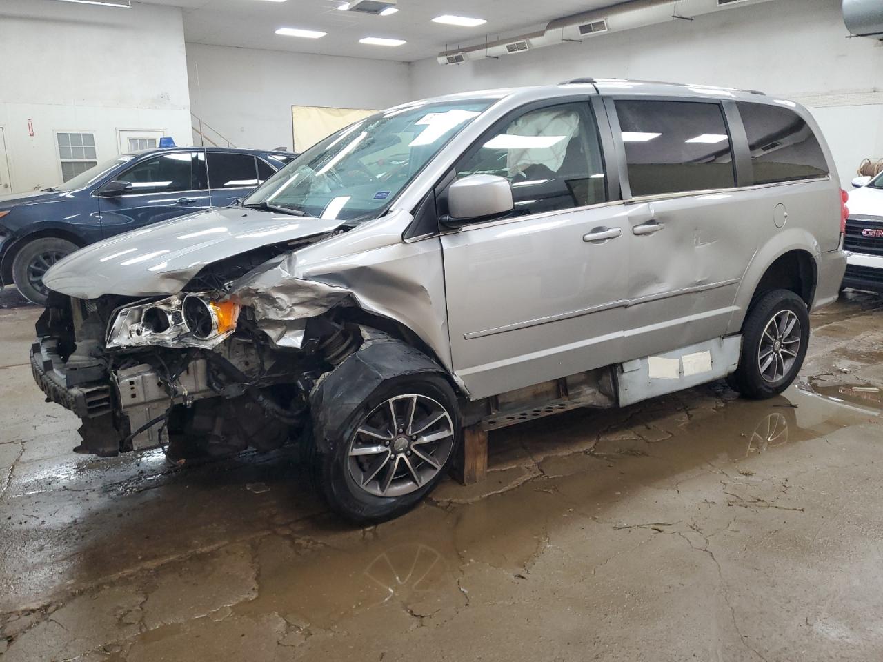 DODGE GRAND CARAVAN SXT