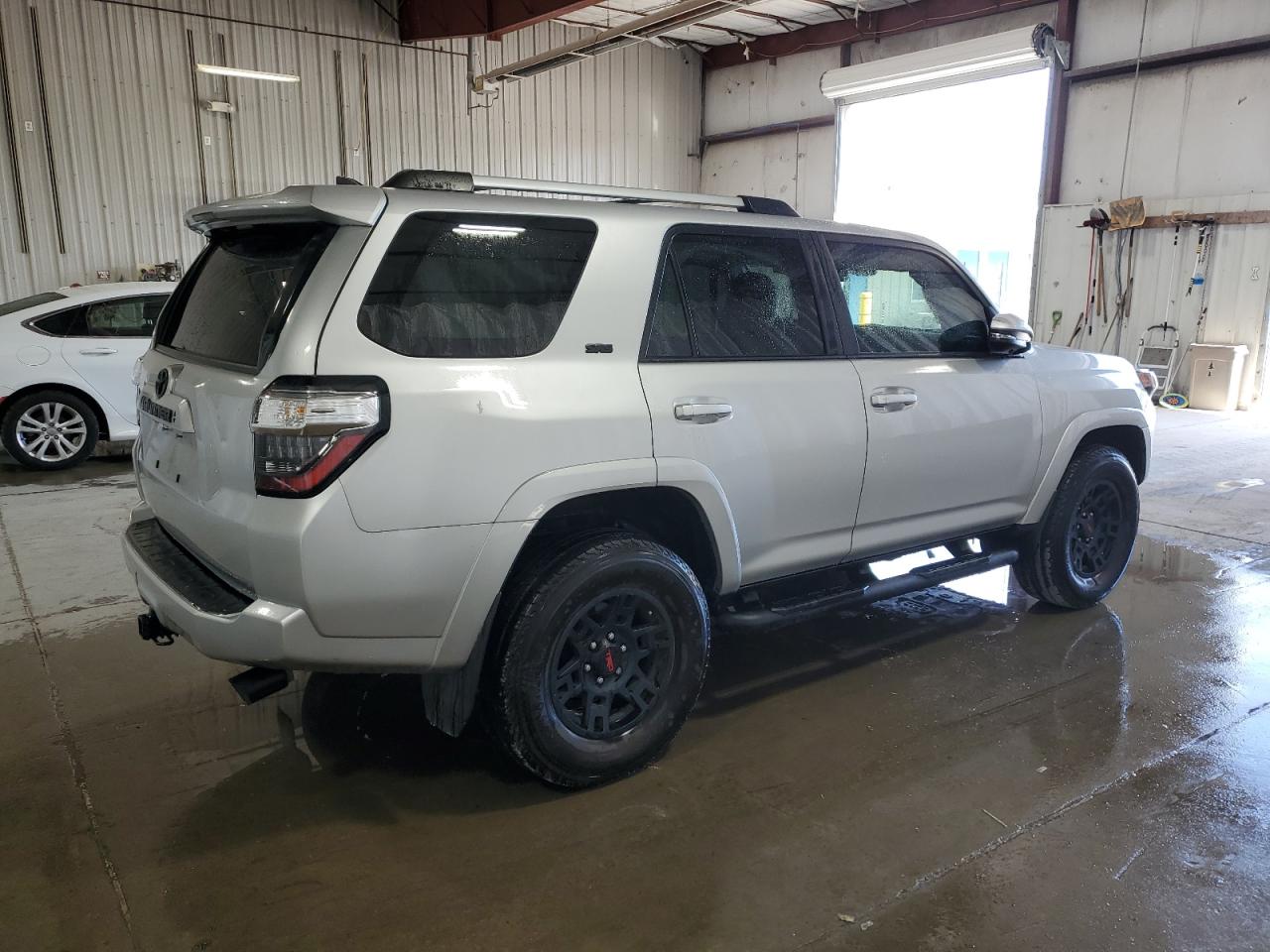 TOYOTA 4RUNNER SE