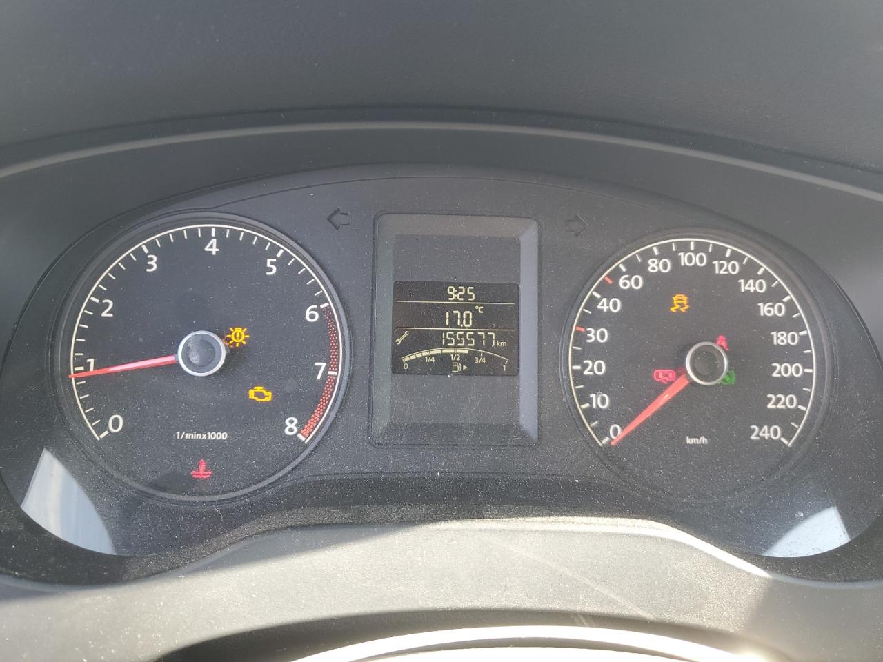 VOLKSWAGEN JETTA BASE