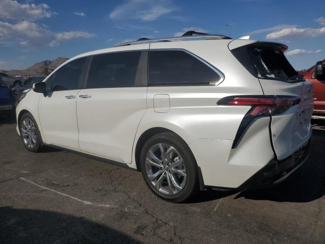 2024 TOYOTA SIENNA LIM 5TDERKECXRS215390