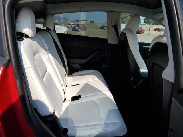 2022 TESLA MODEL Y 7SAYGAEE2NF553401