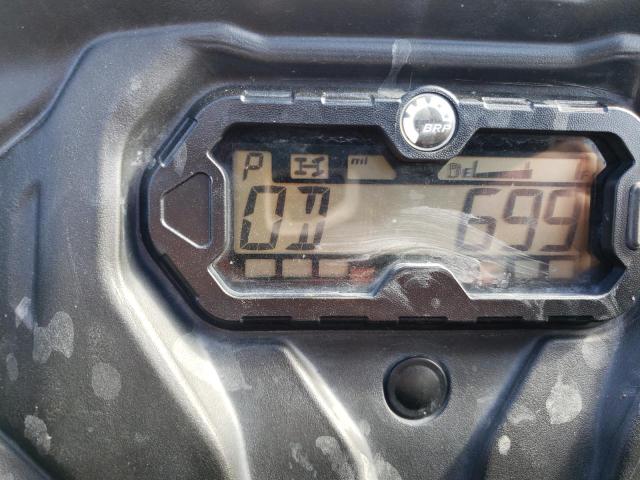 2017 CAN-AM OUTLANDER - 3JBLKAT28HJ001131