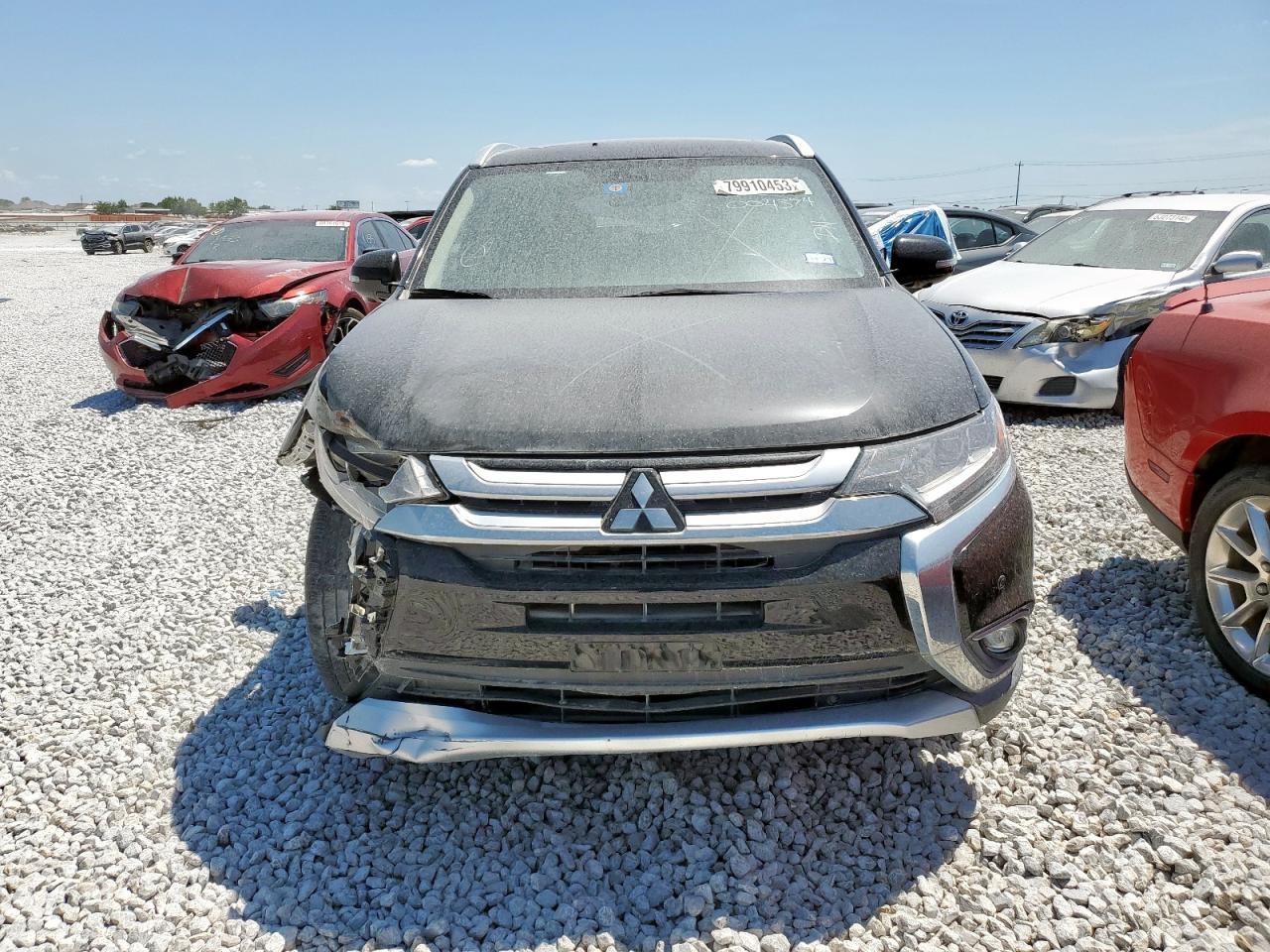 MITSUBISHI OUTLANDER SE