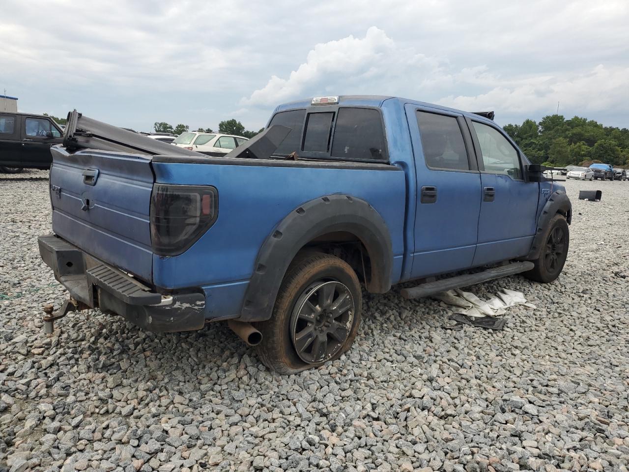 FORD F-150 SUPERCREW