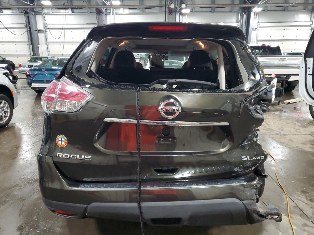 NISSAN ROGUE S