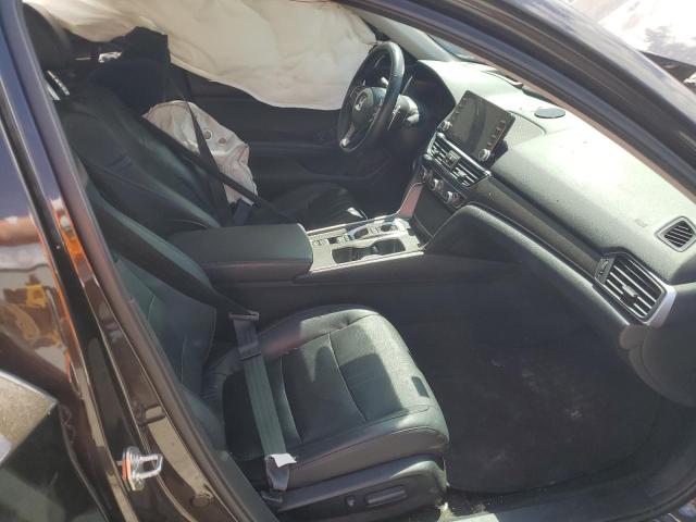 2018 HONDA ACCORD TOU 1HGCV3F91JA014072