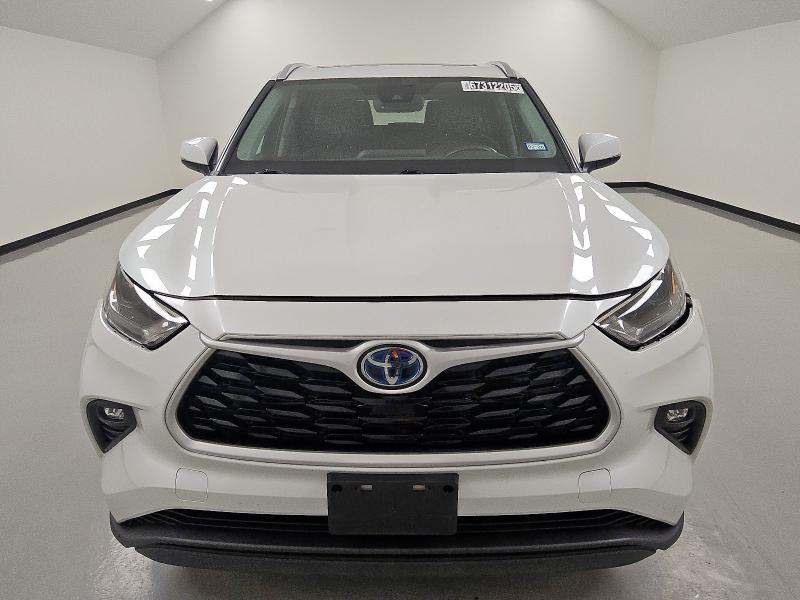 2022 TOYOTA HIGHLANDER HYBRID XLE 5TDGBRCH2NS543577