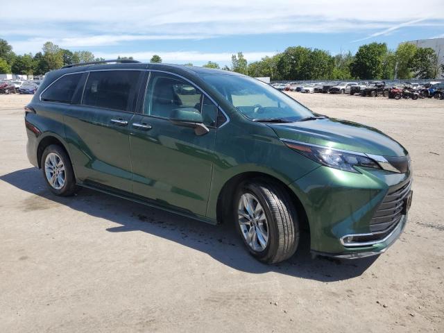 2024 TOYOTA SIENNA XLE 5TDJSKFC2RS150634
