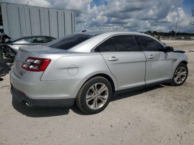 2018 FORD TAURUS SEL 1FAHP2E88JG138439
