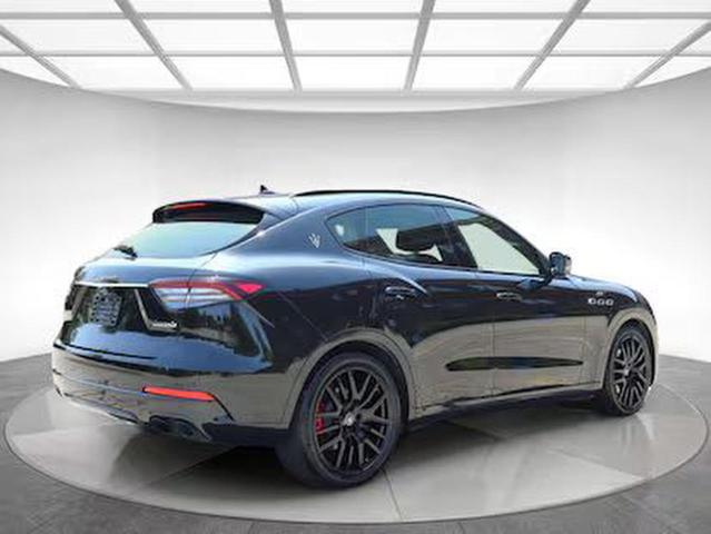 2022 MASERATI LEVANTE BA ZN661XUA1NX393XXX