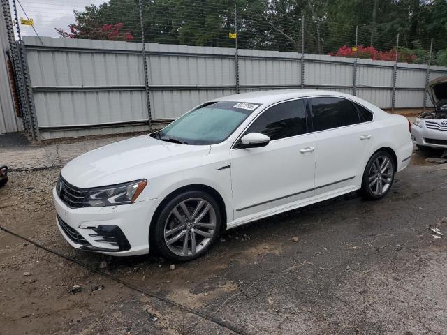 2017 VOLKSWAGEN PASSAT R-L 1VWDT7A35HC082292