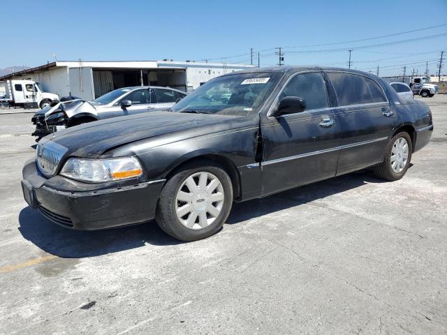 LINCOLN TOWN CAR SIGNATURE LONG WHEELBASE