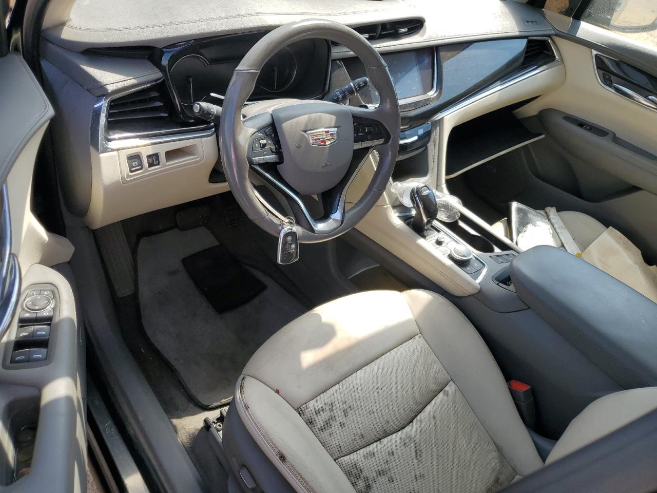 CADILLAC XT6 PREMIUM LUXURY