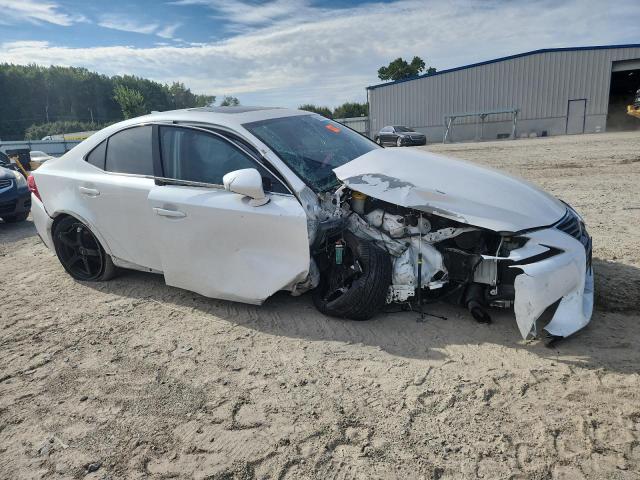 2016 LEXUS IS 200T JTHBA1D28G5019589