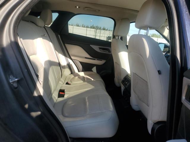 2018 JAGUAR F-PACE PRE SADCK2GX4JA320931