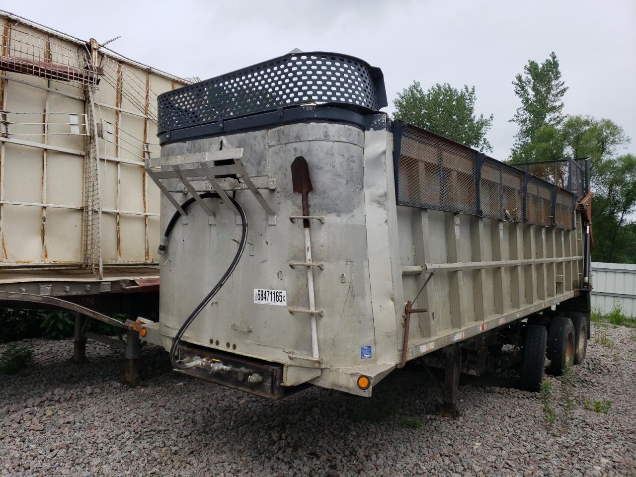Lot #3215098600 1974 DUMP TRAILER