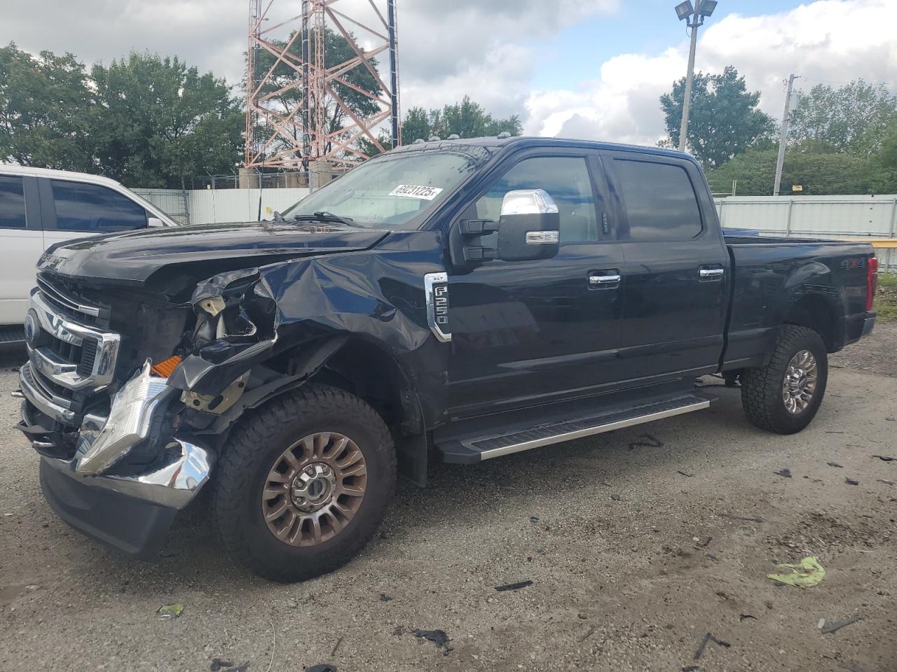 FORD F-250 SUPER DUTY