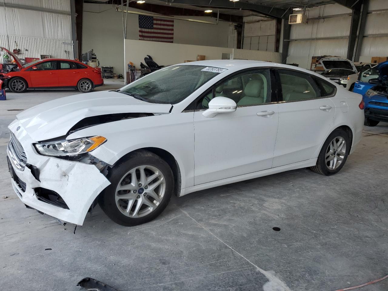 FORD FUSION SE