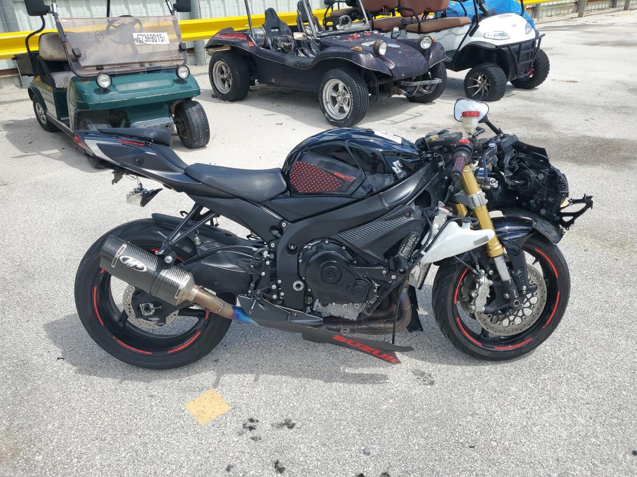 Vehicle photo