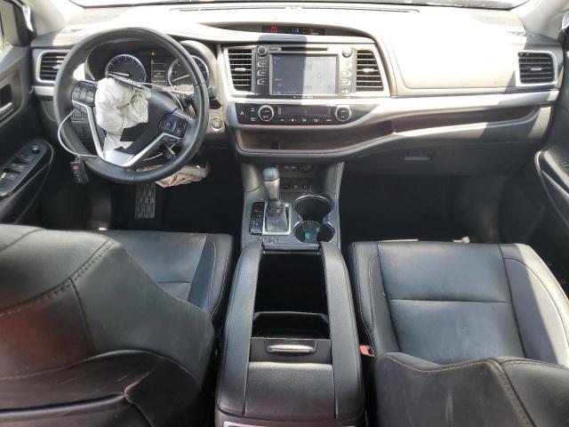 2019 TOYOTA HIGHLANDER 5TDJZRFH8KS702370