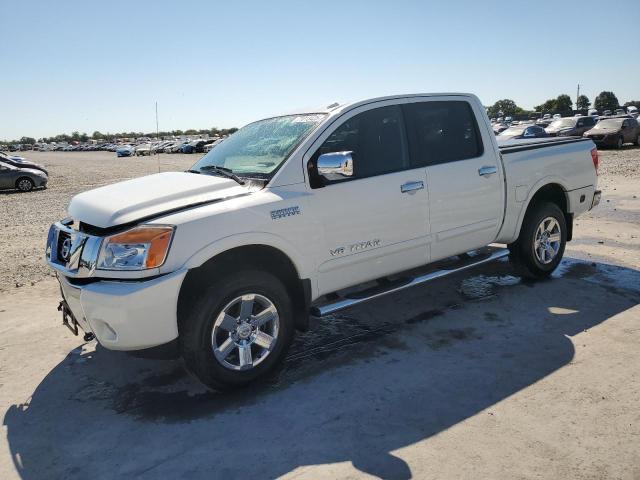 NISSAN TITAN S