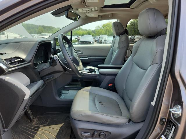 2021 TOYOTA SIENNA XLE 5TDYRKEC8MS037114