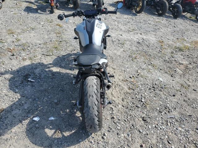 2019 YAMAHA MT07 JYARM27E7KA005066