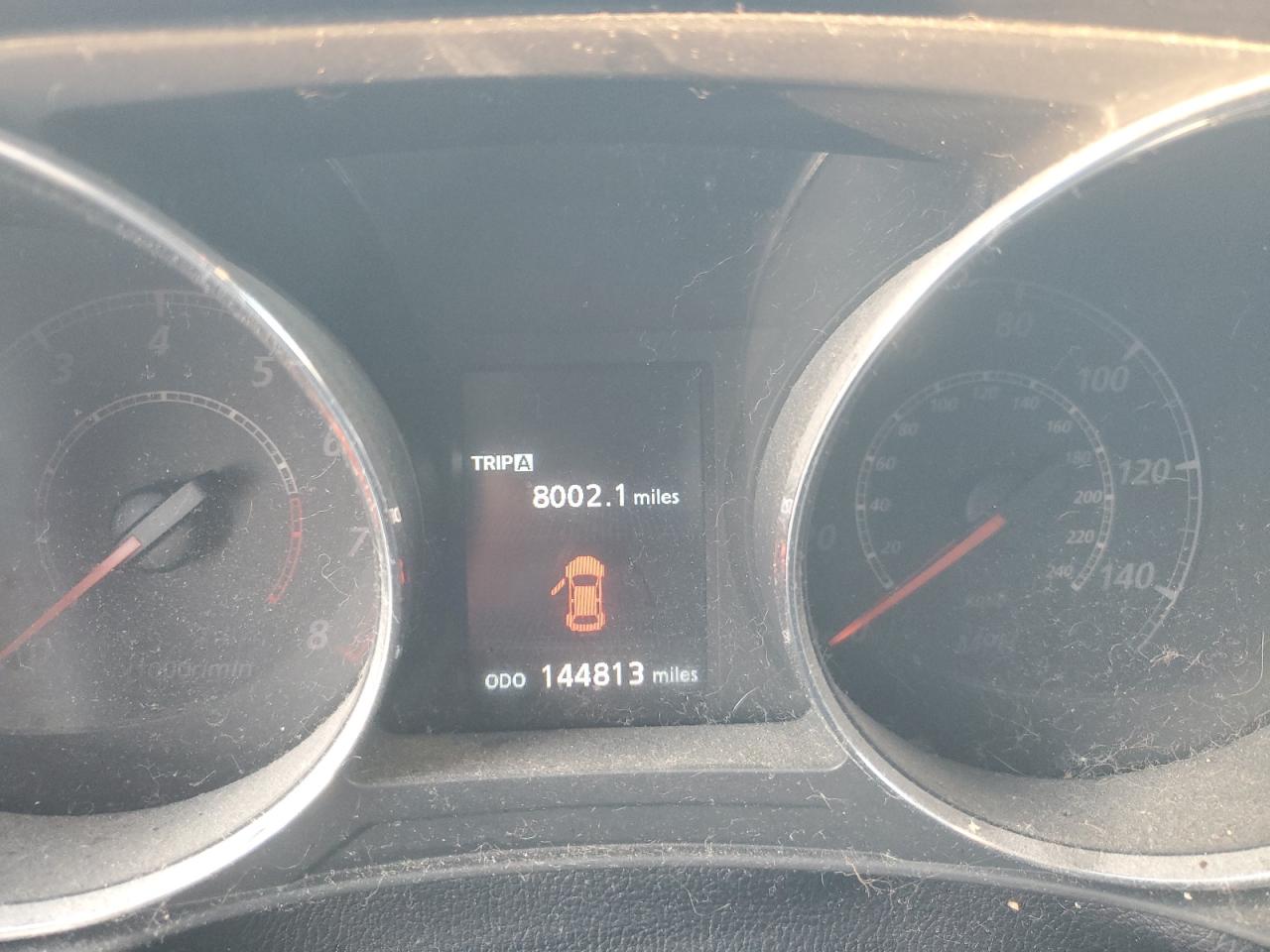 MITSUBISHI OUTLANDER SE