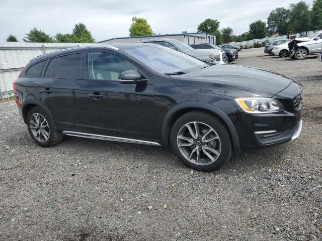 2017 VOLVO V60 CROSS YV440MWK0H1031978