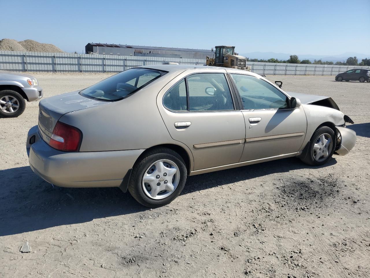 Lot #3220441352 2001 NISSAN ALTIMA XE