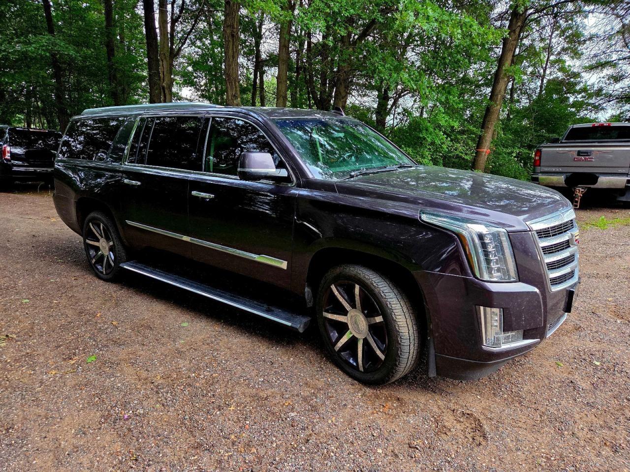 CADILLAC ESCALADE ESV PREMIUM