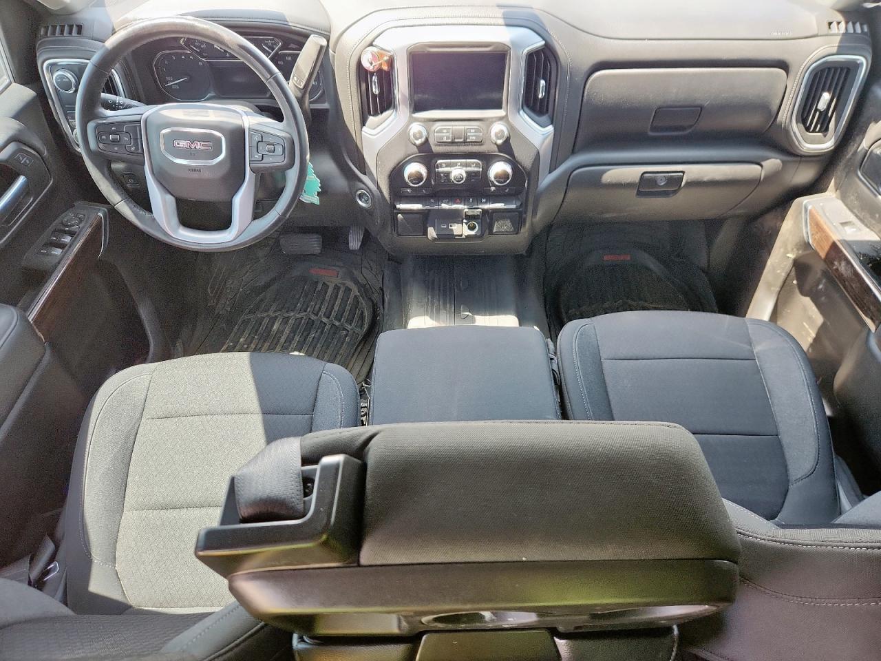 GMC SIERRA C1500 SLE