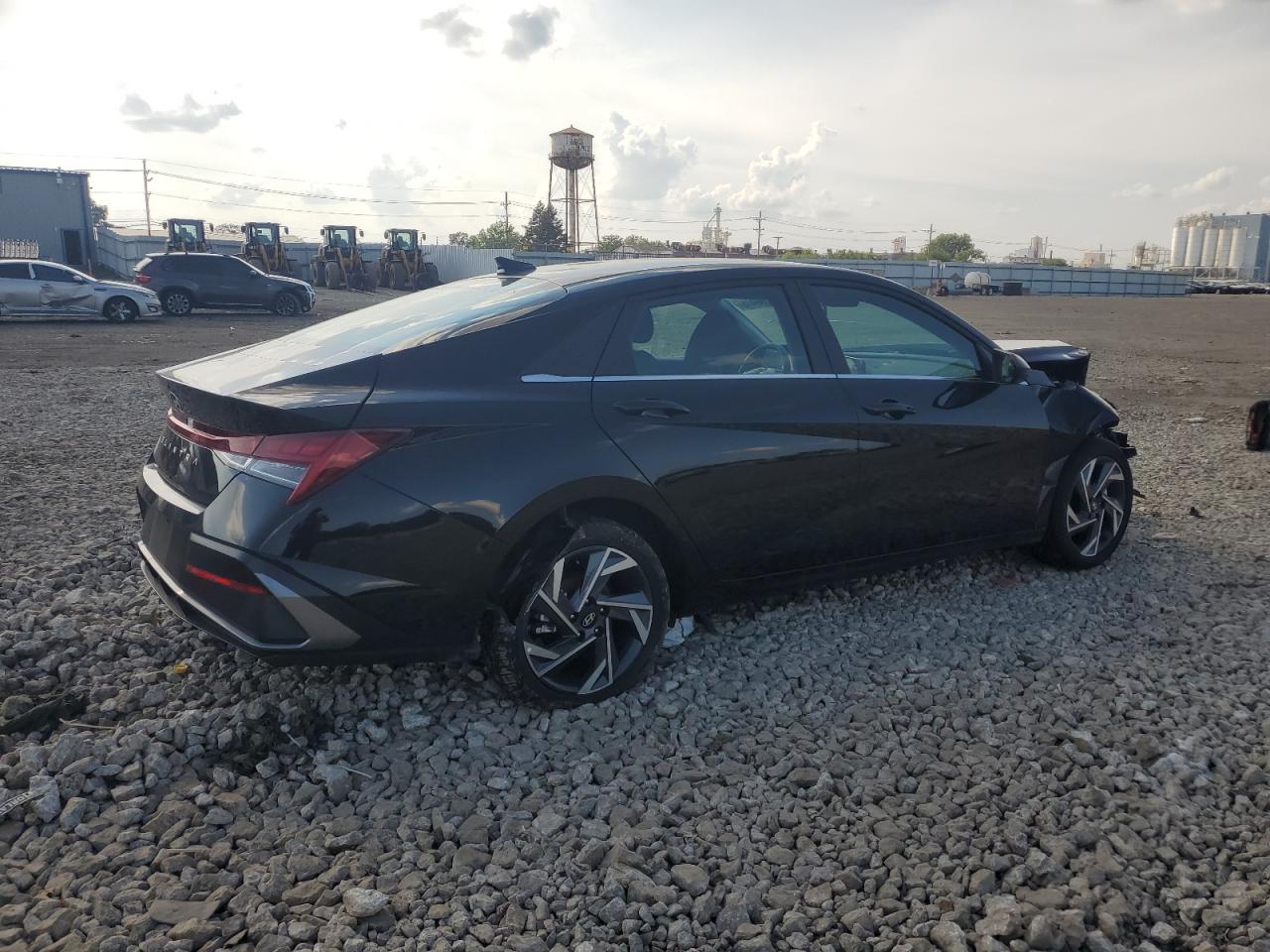 HYUNDAI ELANTRA SEL