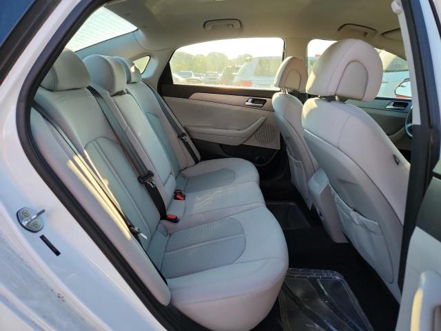 2015 HYUNDAI SONATA SE - 5NPE24AF5FH194921