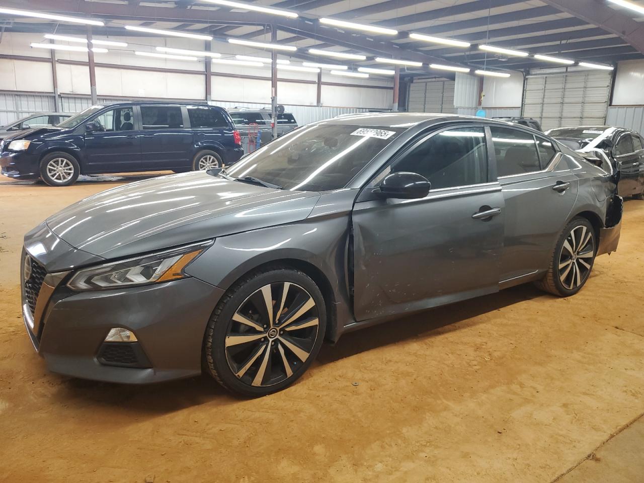 NISSAN ALTIMA SR