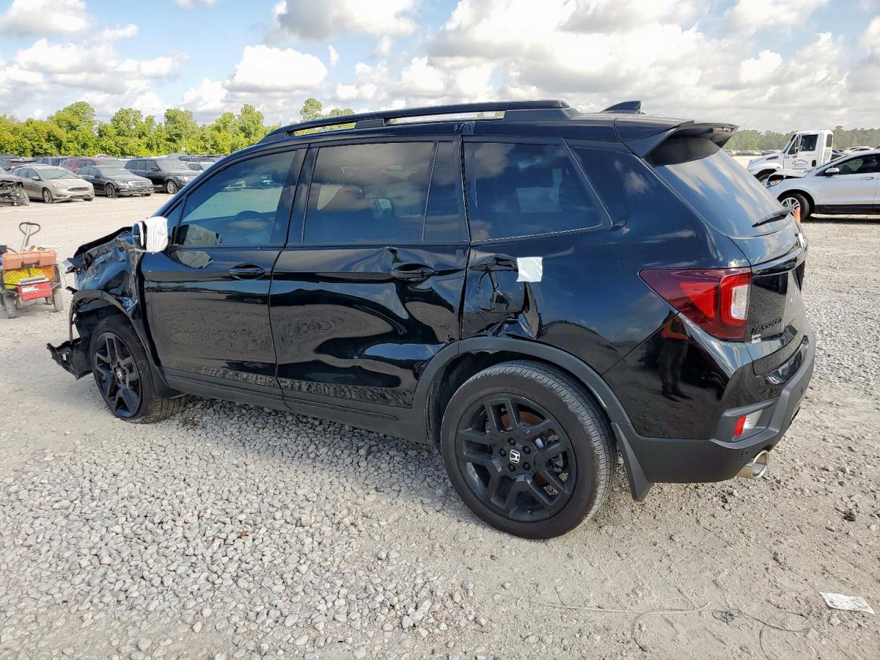 HONDA PASSPORT BLACK EDITION