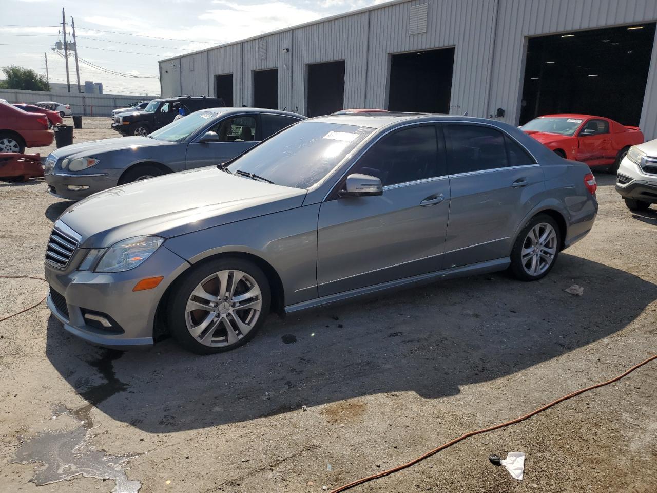 MERCEDES-BENZ E-CLASS 350