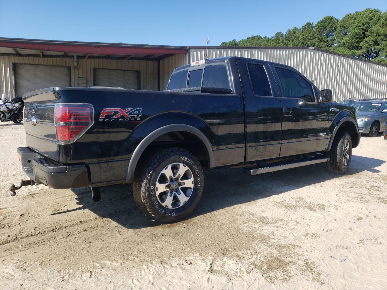 FORD F-150 SUPER CAB