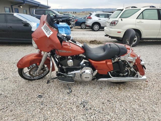 2011 HARLEY-DAVIDSON FLHX 1HD1KBM12BB659992