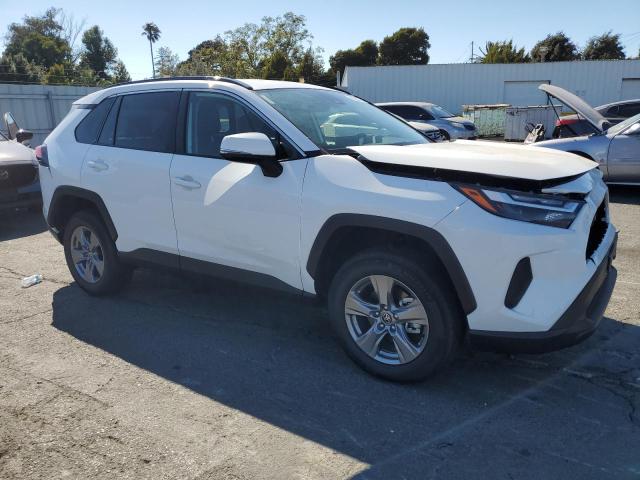 2025 TOYOTA RAV4 XLE - 2T3P1RFV2SW549023